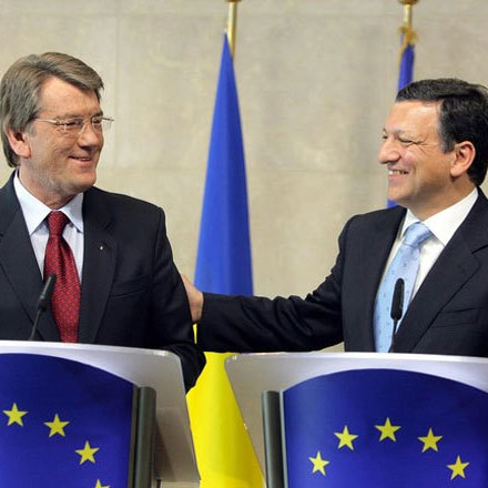 Время Брюсселю сформулировать политику относительно Украины