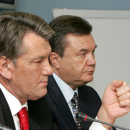 Ющенко и Янукович отрицают тайные договоренности 