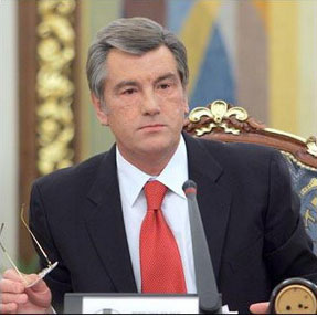 Ющенко сталкивается с негативными последствиями своего президентства