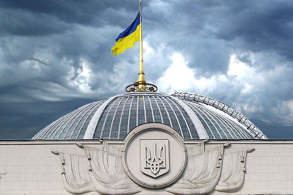 «Сильная Украина» и КПУ могут проскочить в Раду за счет жителей Донбасса, - социолог